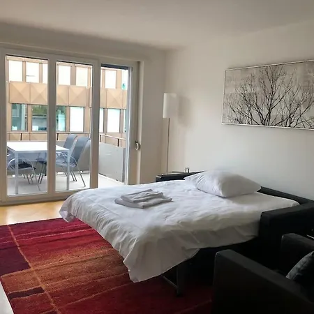Apartament Bright 1 Bedroom Flat In The Centre Zurych